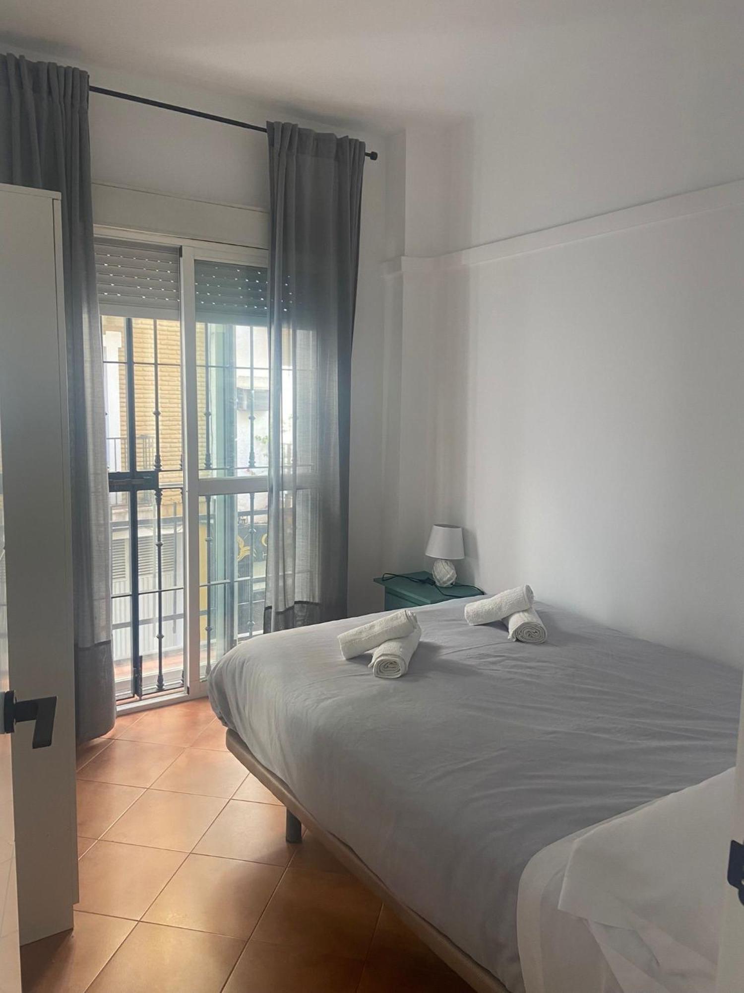 Apartamento Plaza De La Alfalfa Sevilla Exteriér fotografie
